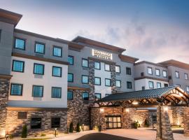 Staybridge Suites - Wisconsin Dells - Lake Delton by IHG, hotel in Wisconsin Dells