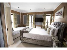 Cheshire Hotel Central London, hotel in London