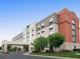 Holiday Inn Express & Suites Baltimore - BWI Airport North by IHG