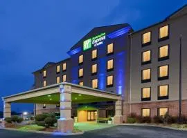 Holiday Inn Express Hotel & Suites Charleston-Southridge by IHG