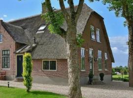 酒店照片: Magnificent farmhouse in Central Holland 4A & 2C