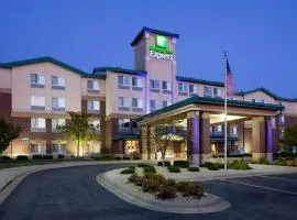 Holiday Inn Express Hotel & Suites-St. Paul by IHG
