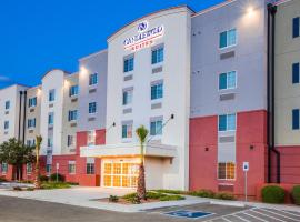 A picture of the hotel: Candlewood Suites El Paso, an IHG Hotel