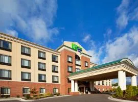 Holiday Inn Express Hotel & Suites Detroit-Utica by IHG
