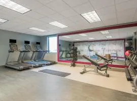 Crowne Plaza Indianapolis-Airport by IHG
