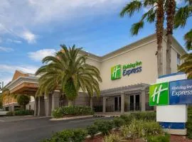 Holiday Inn Express Jacksonville Beach, an IHG Hotel, hotel in Jacksonville Beach