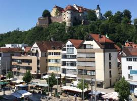 Hotel fotoğraf: Premium Penthouse Wohnung mit Schlossblick Zentral in Heidenheim mit Tiefgarage