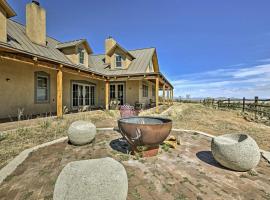 Ξενοδοχείο φωτογραφία: Charming Mountain Estate with Views and Fire Pit!