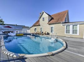 Hotel kuvat: Charming Wildwood Hideaway with Private Pool and Deck!