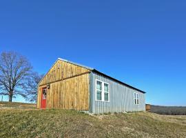 Hotel fotoğraf: Secluded Everton Retreat with Ozark Mountain Views!