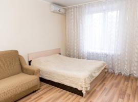 Hotel Photo: Апартаменты на Плехановской, 35