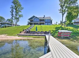 A picture of the hotel: Waterfront Silver Lake Home with Private 40 Dock!