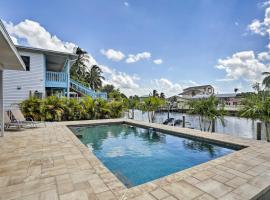 Hotel Foto: Updated St James City Home on Canal with Pool and Dock