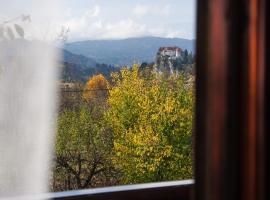 Rooms Tereza, hotel di Bled