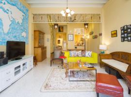 Фотографія готелю: Penang Homestay In Georgetown Near Komtar For 10 pax 槟城民宿2019