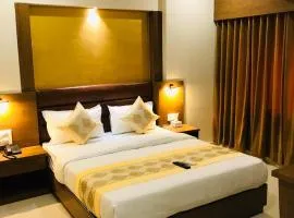 Hotel Crystal Luxury Inn- Bandra