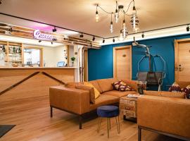 Hotelfotos: Roomie Alps Design Hostel