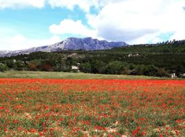 Hotelfotos: Les Terres Rouges