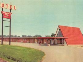 A picture of the hotel: Plaza Inn Burbank