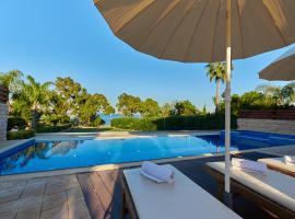 Hotel Photo: Beach Front Bella Vista by Ezoria Villas