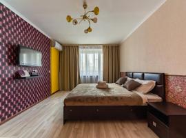 Фотографія готелю: Apartment TwoPillows on Volokha, 15а