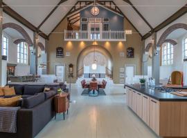 Фотография гостиницы: Church conversion for a unique stay and experience