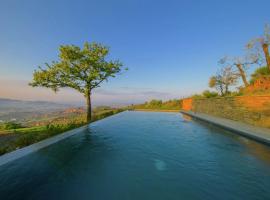 ホテル写真: Scenic Villa in Castiglion Fiorentino with Pool