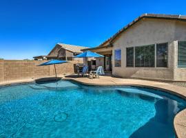Hotel Foto: Gold Canyon Retreat with Superstition Mountain Views
