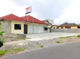 RedDoorz near Sleman City Hall 3