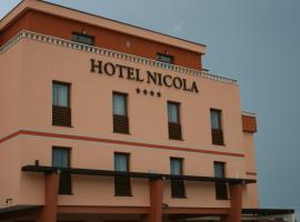 A picture of the hotel: Hotel Nicola