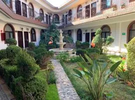 Hotel Los Arcos