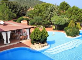 Colonna Hotel Du Golf, hotel in Marina di Portisco