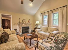 Resort Home on Mountain Golf Course with Deck and View, hotel in McGaheysville