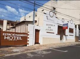 Hotel Nove De Julho, hotel a Marília