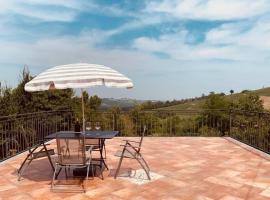 Hotel fotoğraf: Casa con vista a Vicobarone sui colli piacentini