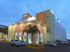 รูปภาพของโรงแรม: Staybridge Suites Queretaro, an IHG Hotel