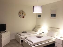 Photo de l’hôtel: Nice and cozy apartment with Wifi and balcony