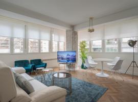 Фотография гостиницы: Muy luminoso Apartamento en Calle San Juan de la Salle