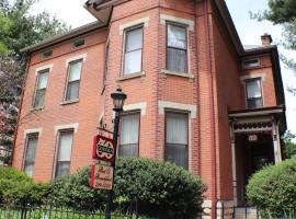 Hotel Photo: 50 Lincoln Short North Bed & Breakfast