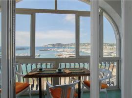 Hotel Photo: Il Torrione sul mare G1