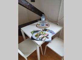A picture of the hotel: Sympathischer Altbau trifft modernes Ambiente