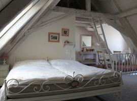 Hotel foto: Bed and Breakfast Gantrisch Cottage Ferienzimmer