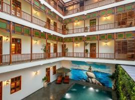 Grand Hotel D'Europe, hotel in Puducherry