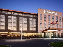 Hotel Photo: Novotel Toronto Vaughan Centre