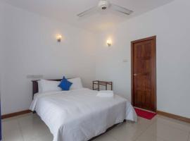 Hotel Photo: Stunning sea view apartment in Colombo 3