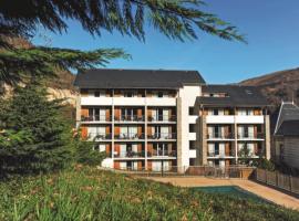 Hotel Photo: Les Trois Domaines 2/3p 5/6