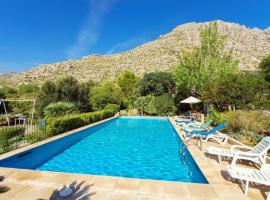 ホテル写真: Port de Pollenca Villa Sleeps 6 with Pool Air Con and WiFi