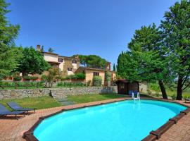 Hotel Photo: Villa Uccellaia by PosarelliVillas