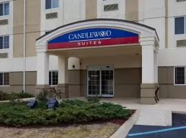 Candlewood Suites Pearl by IHG