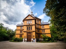 A picture of the hotel: Pałac Myśliwski w Antoninie